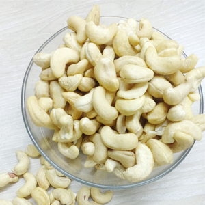 Cashew Nut Raw/ Kaju Badam (কাজু বাদাম) 250gm